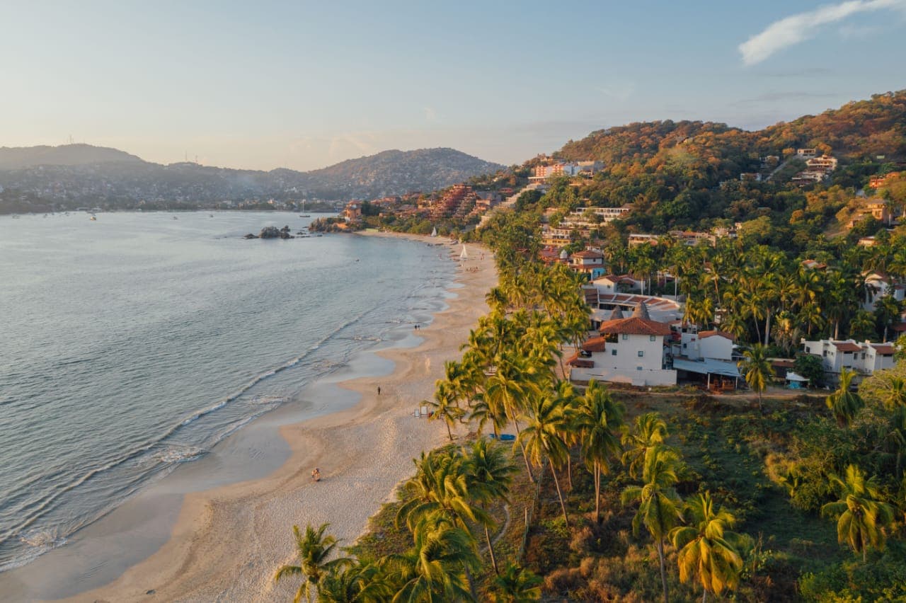 Explora Zihuatanejo de Azueta: Un Destino con Raíces Profundas